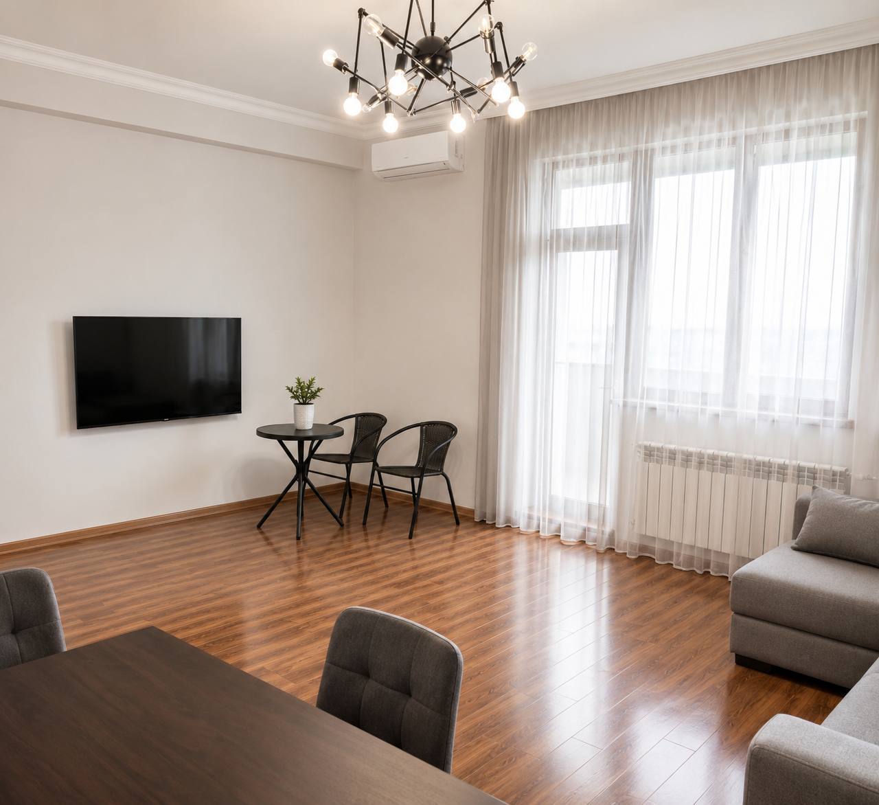 1 Bedroom Apartment For Rent on Monte Melkonyan  — Photo 2 of 6