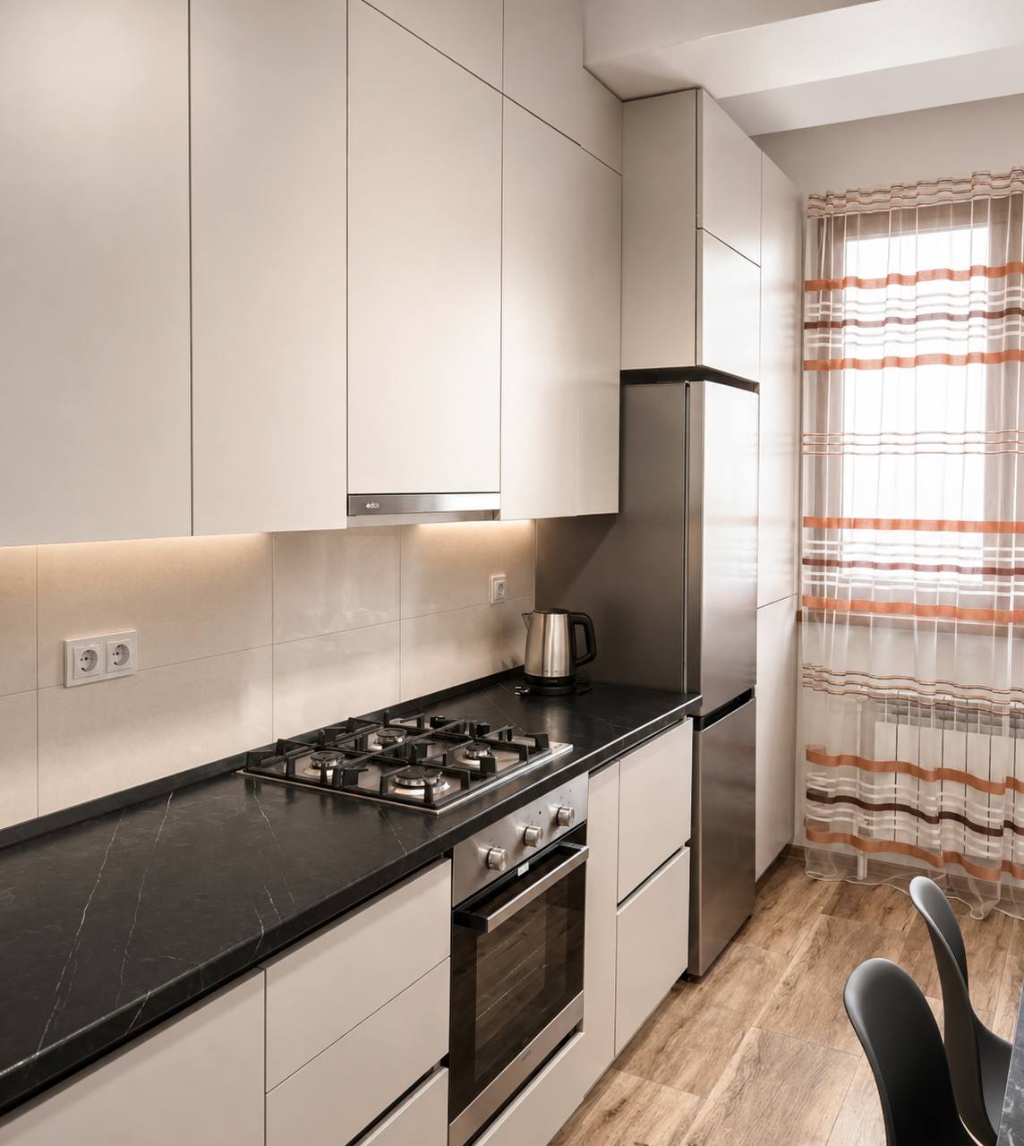 1 Bedroom Apartment For Rent on Monte Melkonyan  — Photo 3 of 6
